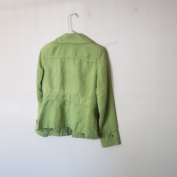 Small - Brand name - Good condition - Picture 2 of 2